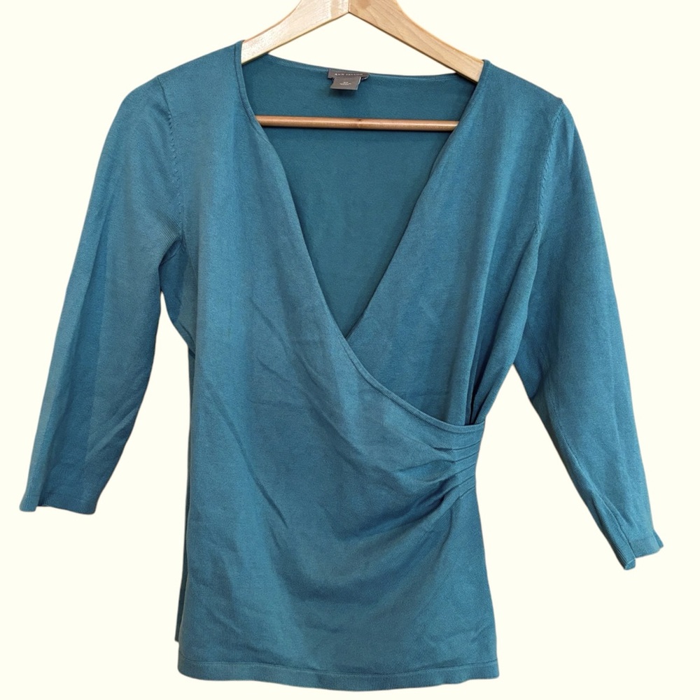 🍏Ann Taylor Silk blend Faux Wrap Turquoise sweater Size: XS